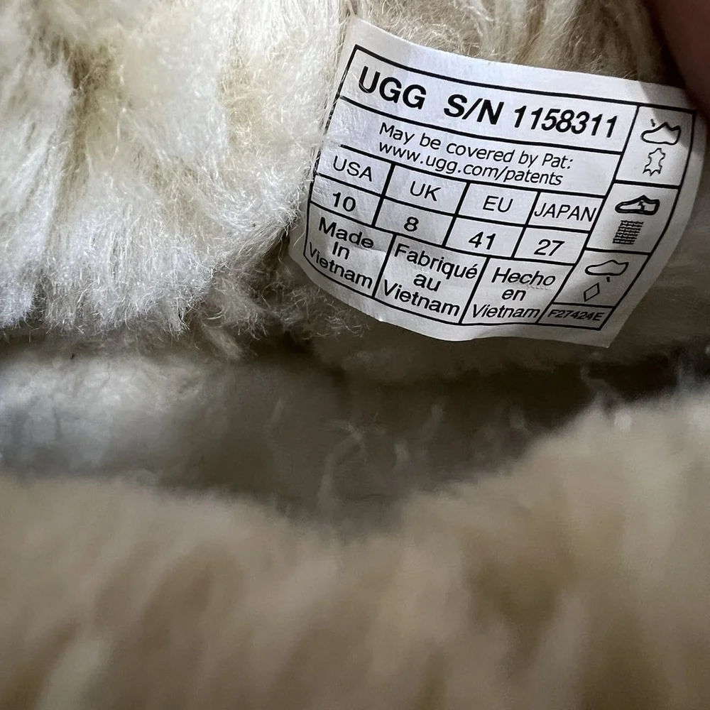 UGG this item